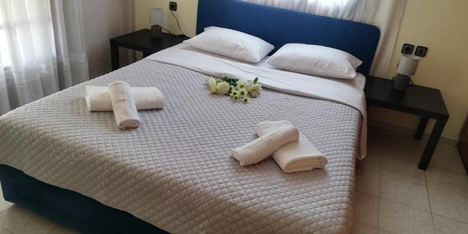 Spata Efi'S House Ngoại thất bức ảnh