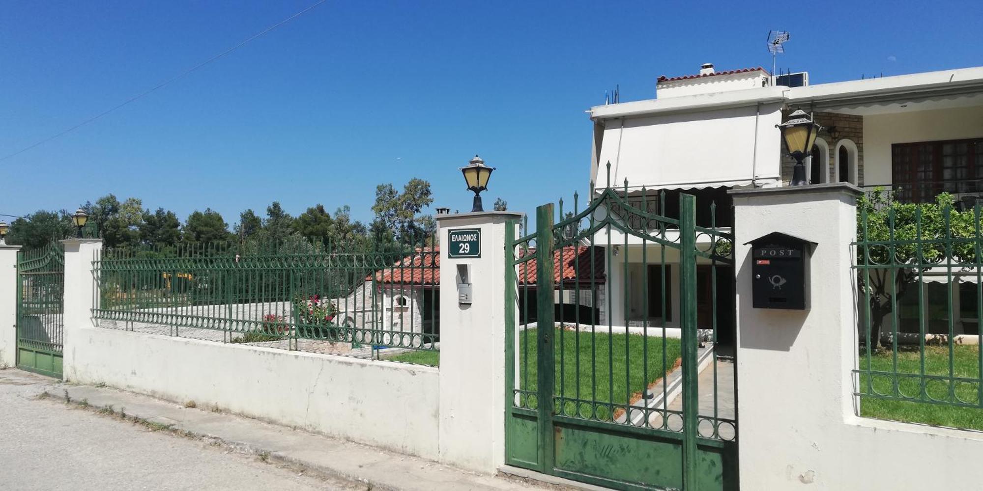 Spata Efi'S House Ngoại thất bức ảnh