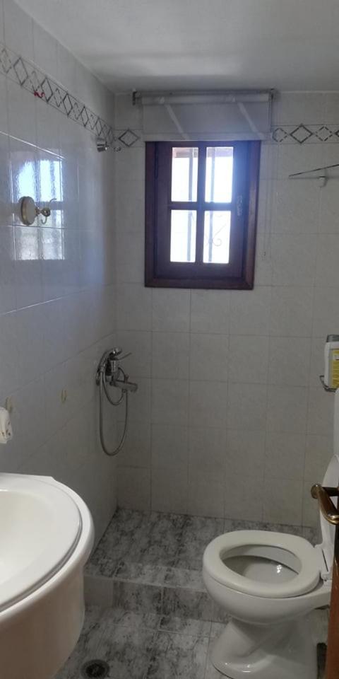 Spata Efi'S House Ngoại thất bức ảnh